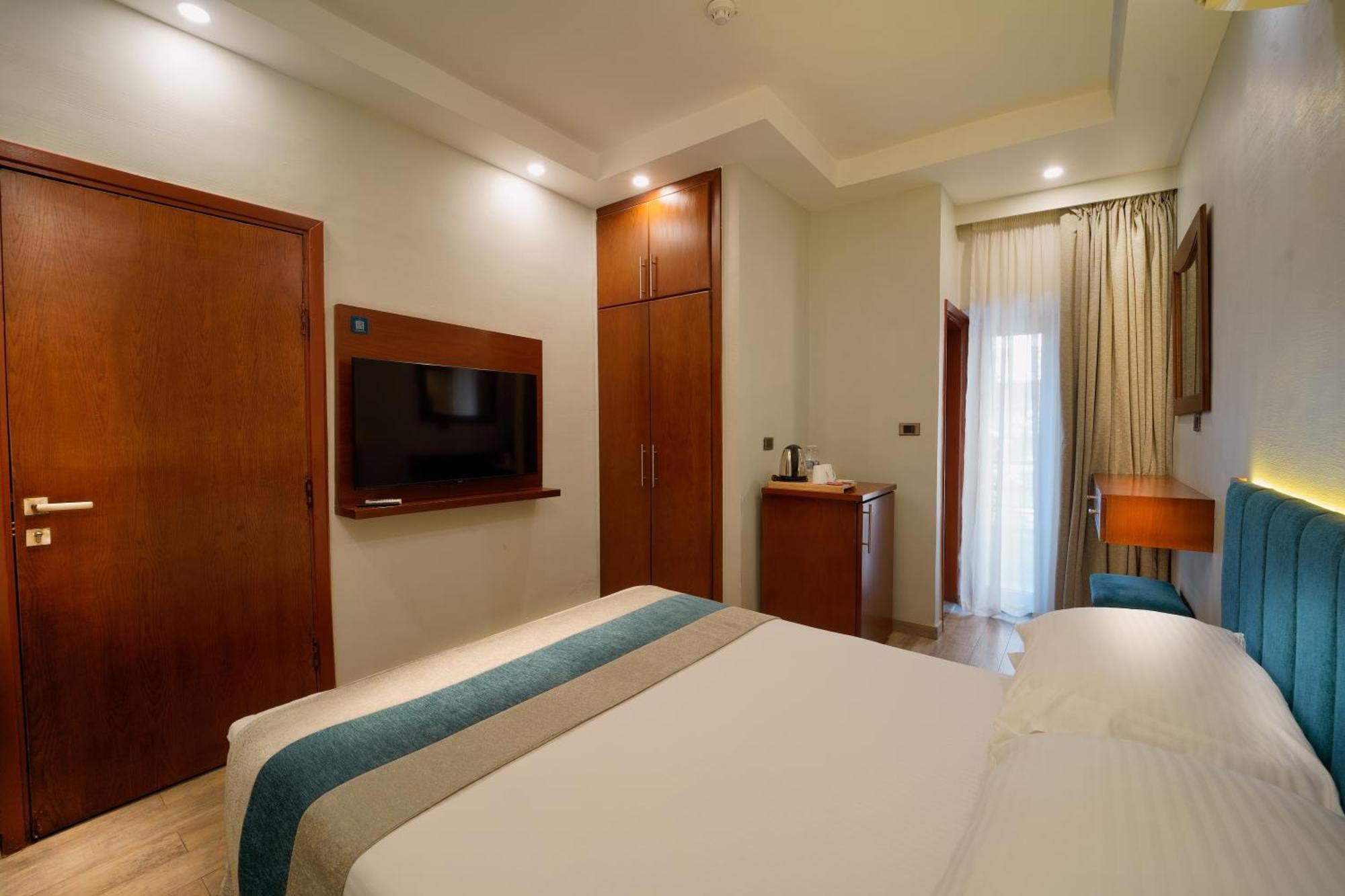 Cairo 4*